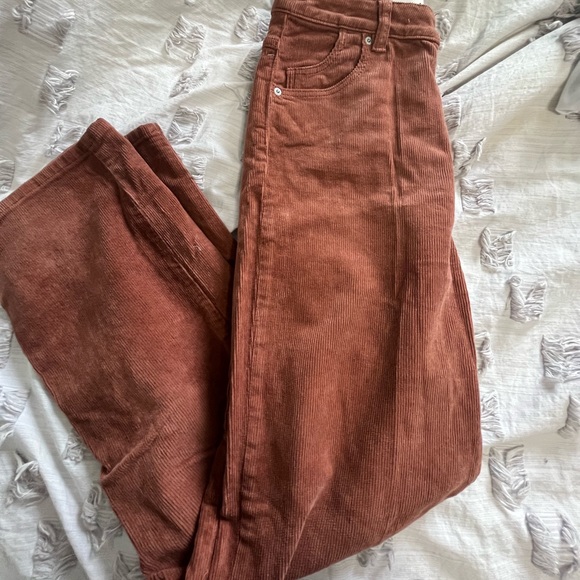 Rollas burgundy straight leg corduroy pants - free people - Picture 2 of 5
